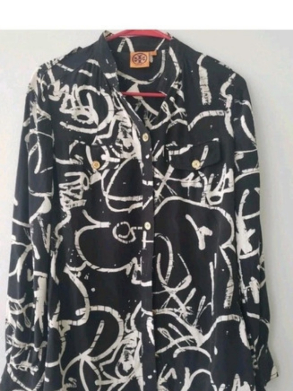Tory Burch Women's Silk Abstract Print Button Down Shirt in Black & White Size 6